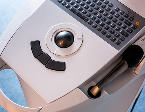 CEREC-Bediengerät für die digitale Erfassung in der Praxis Dr. Amann
